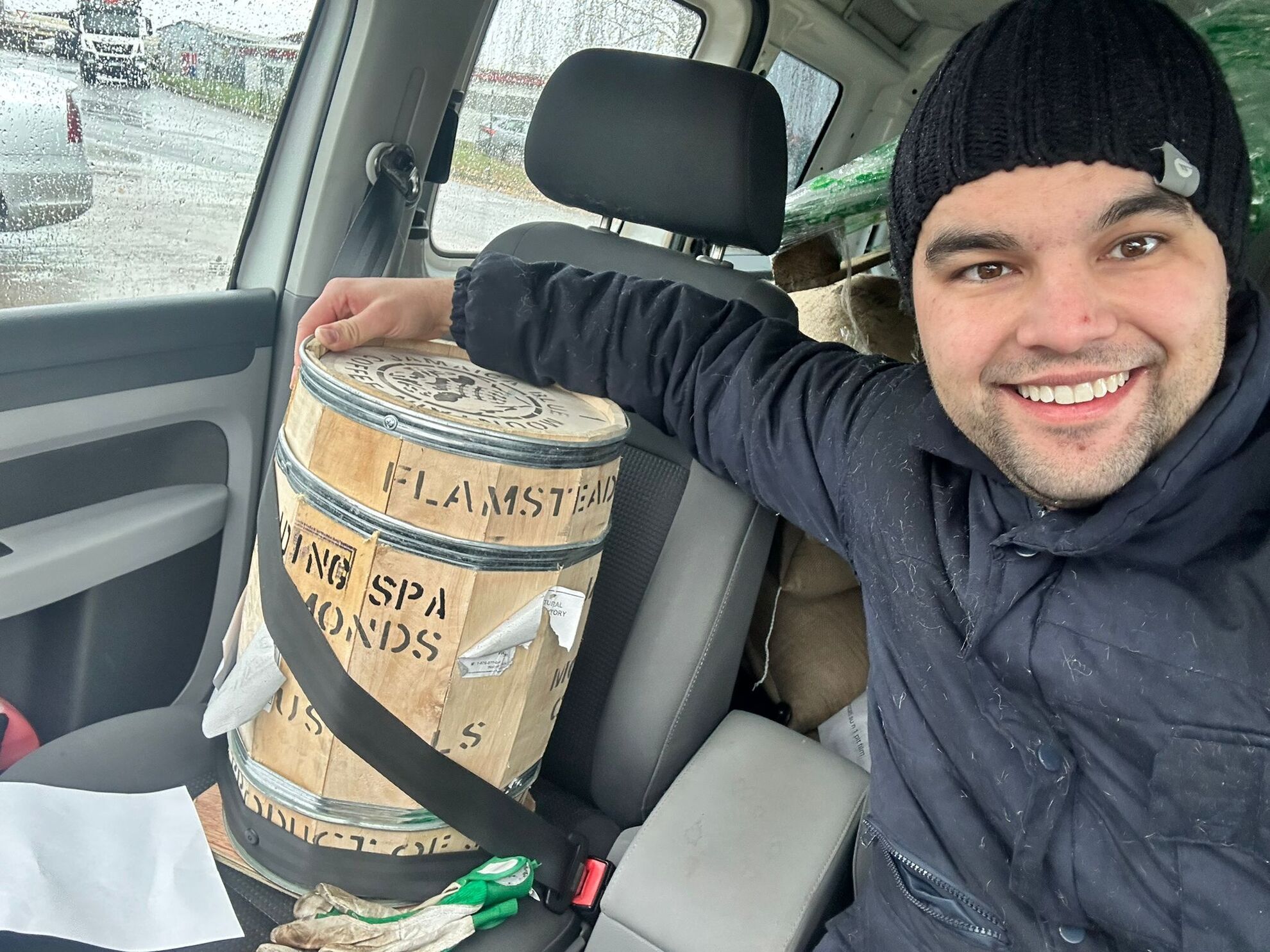 WhatsApp Image 2024-12-03 at 09-46-35 (3)