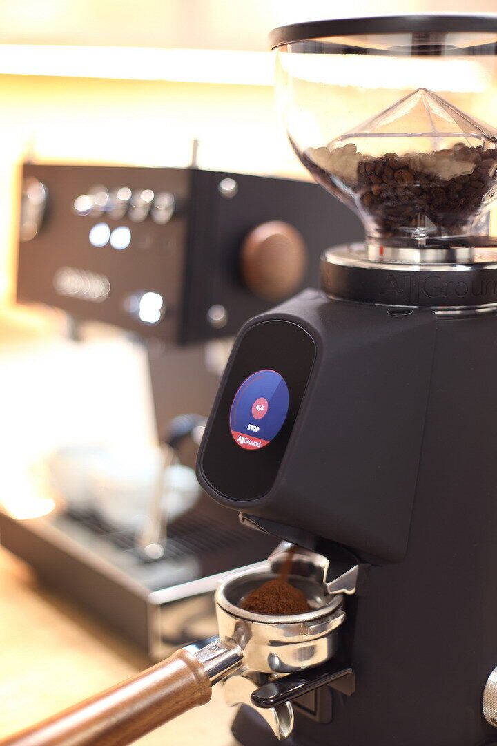 fres-mlynek-na kavu-allground-fiorenzato-kava-trobica-pražirna-kávy-zlin-fryšták-zlinskykraj-seris-kavovaru-zrnkova-kava-3