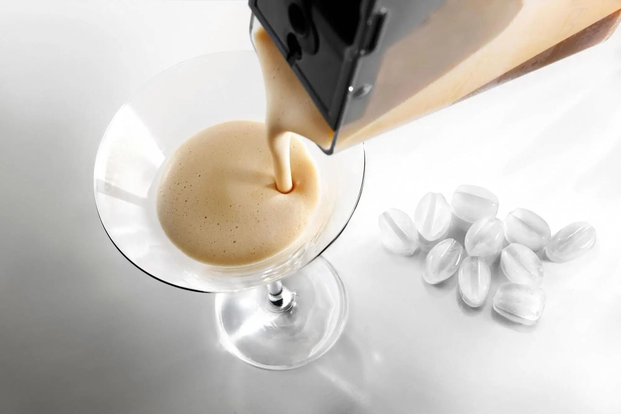 kavovar-delonghi-esam-650-85-MS-cappuccino--latte-macchiato-doppio-espresso-kava-trobica-pražírna-kávy-zlín-fryšták-zlinskykraj-servis (2)